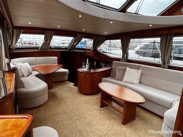 Van den Hoven 1600 - Exclusive