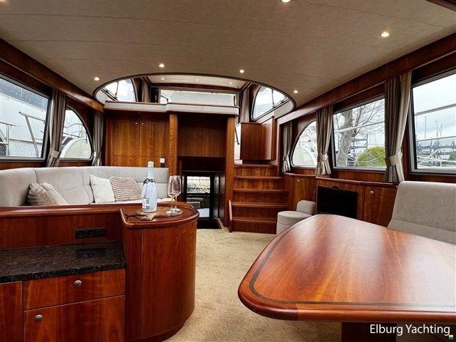Van den Hoven 1600 - Exclusive
