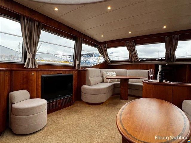 Van den Hoven 1600 - Exclusive