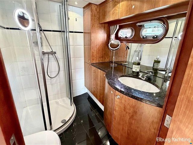 Van den Hoven 1600 - Exclusive