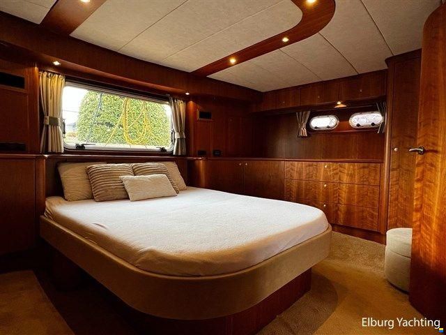 Van den Hoven 1600 - Exclusive