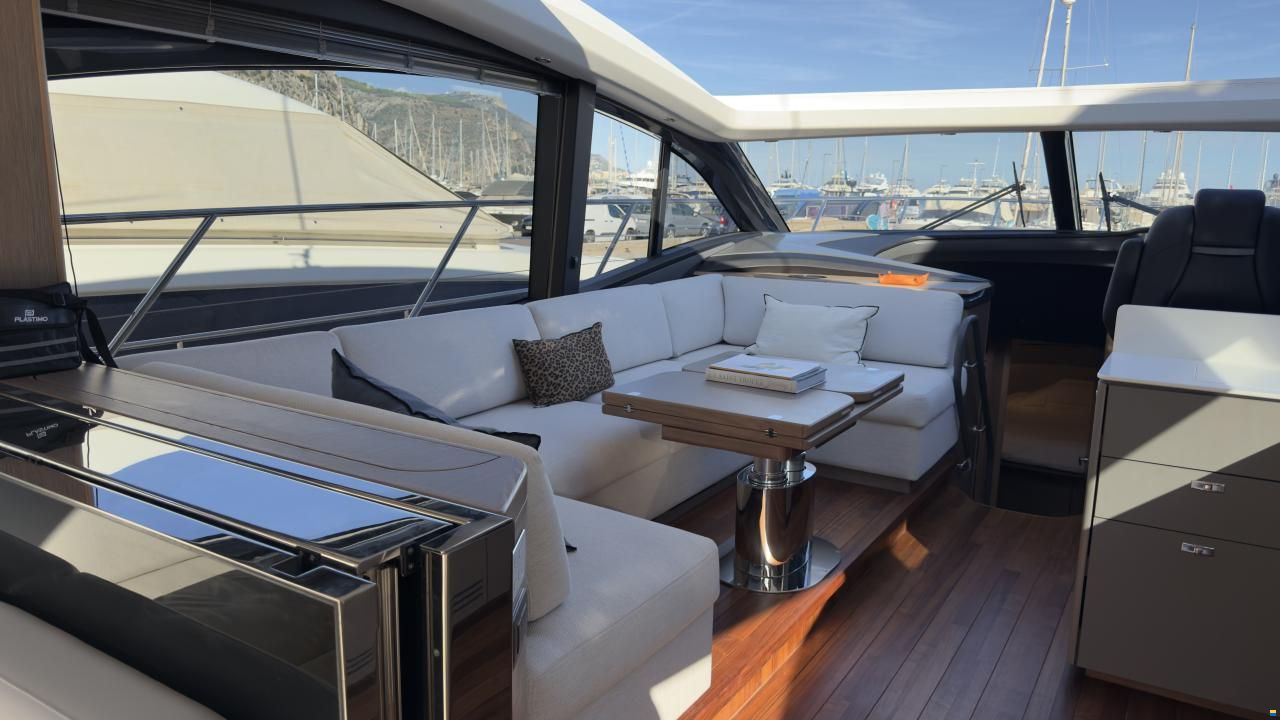 Princess V55