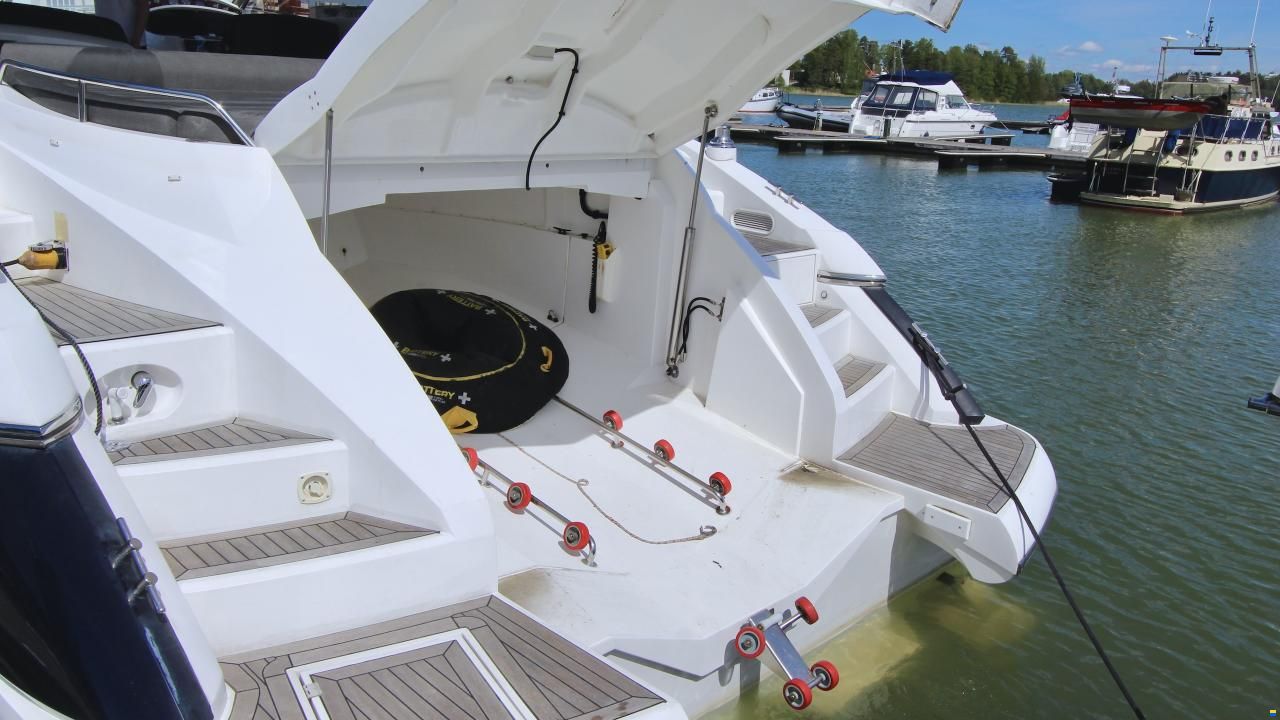 Sunseeker Portofino 53