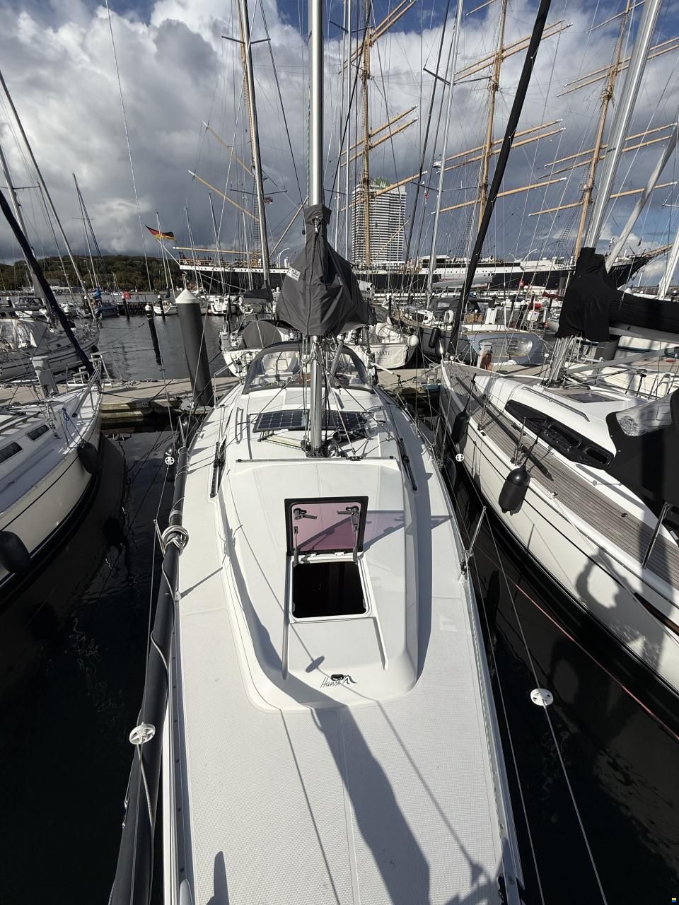 Hanse 355