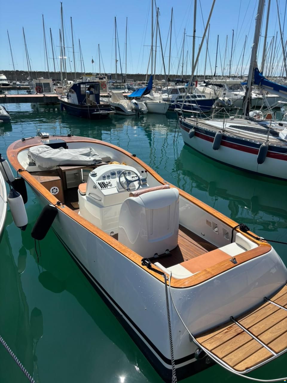 3D Tender Open Original Marine Ribs