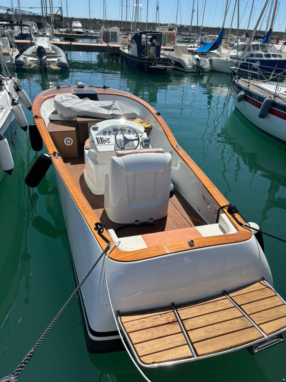 3D Tender Open Original Marine Ribs