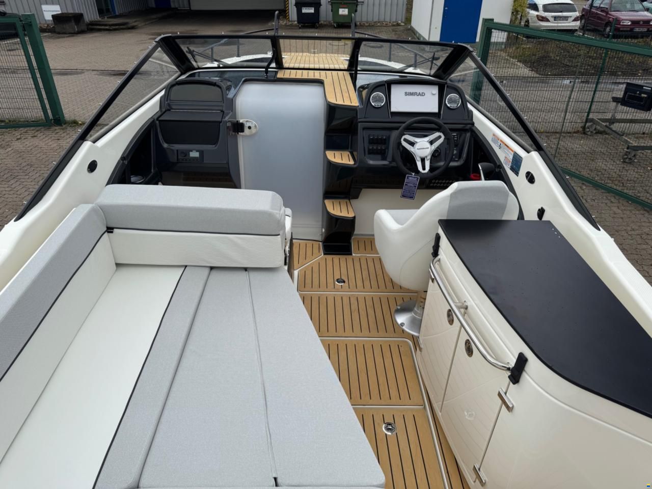 Quicksilver 755 Cruiser Edition DeLuxe