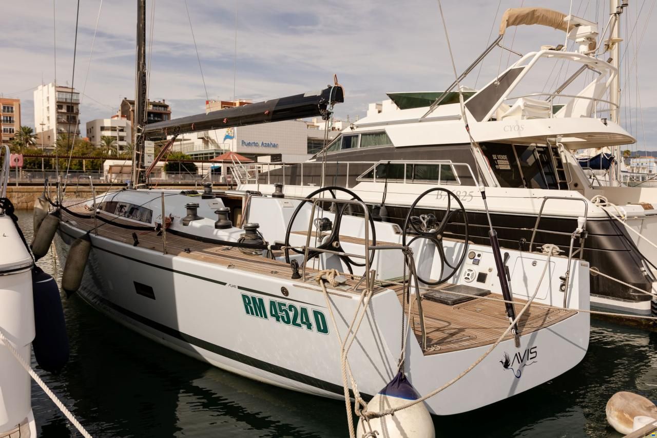 SLY YACHTS 47 Avis