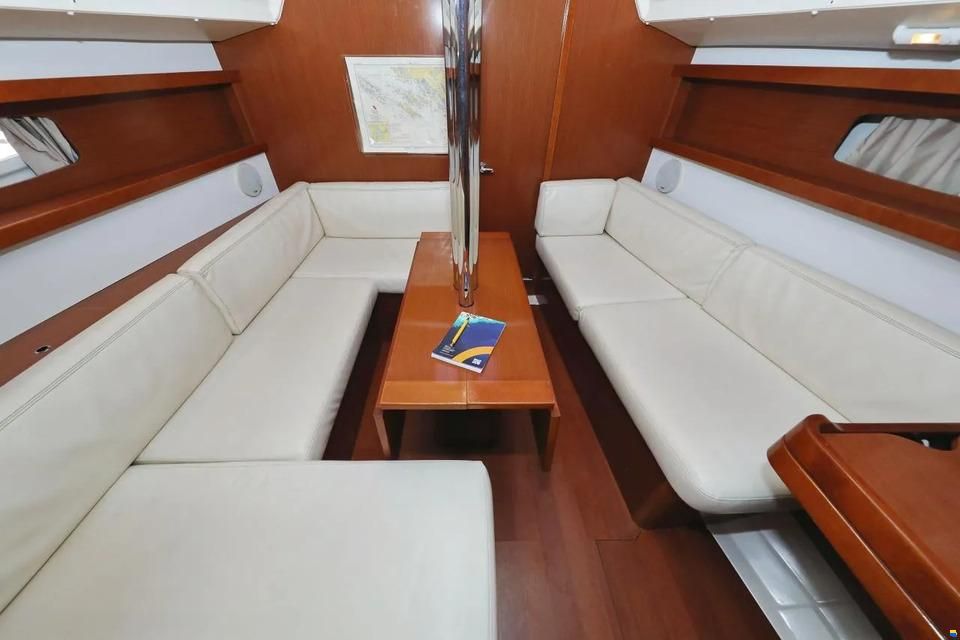 Beneteau Oceanis 34