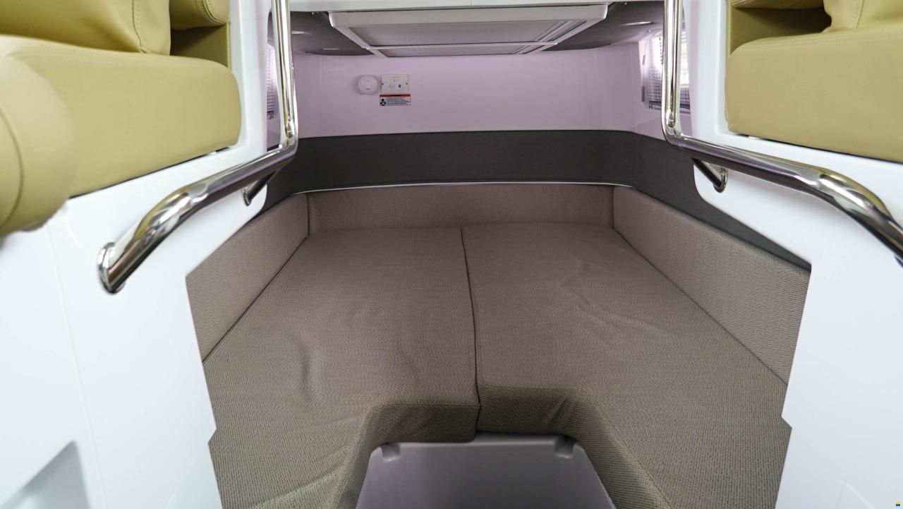 Axopar 37 XC