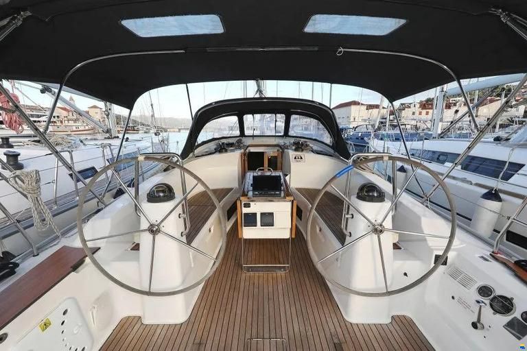 Bavaria 40