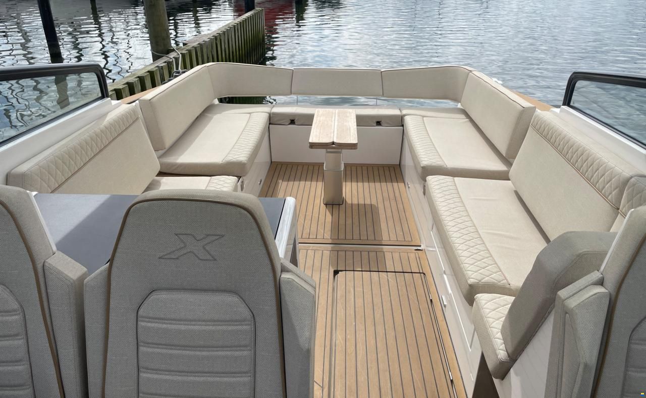 X-Yachts X-Power 33C