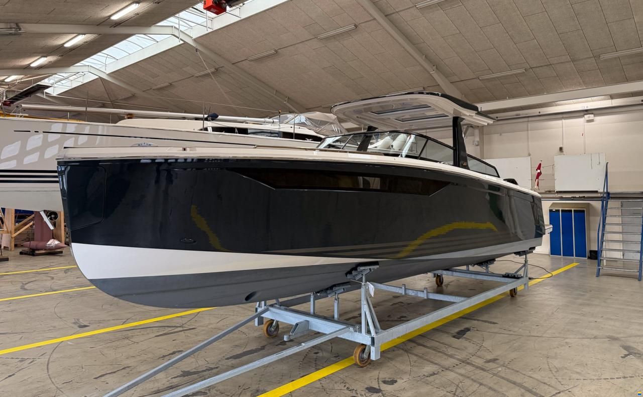 X-Yachts X-Power 33C
