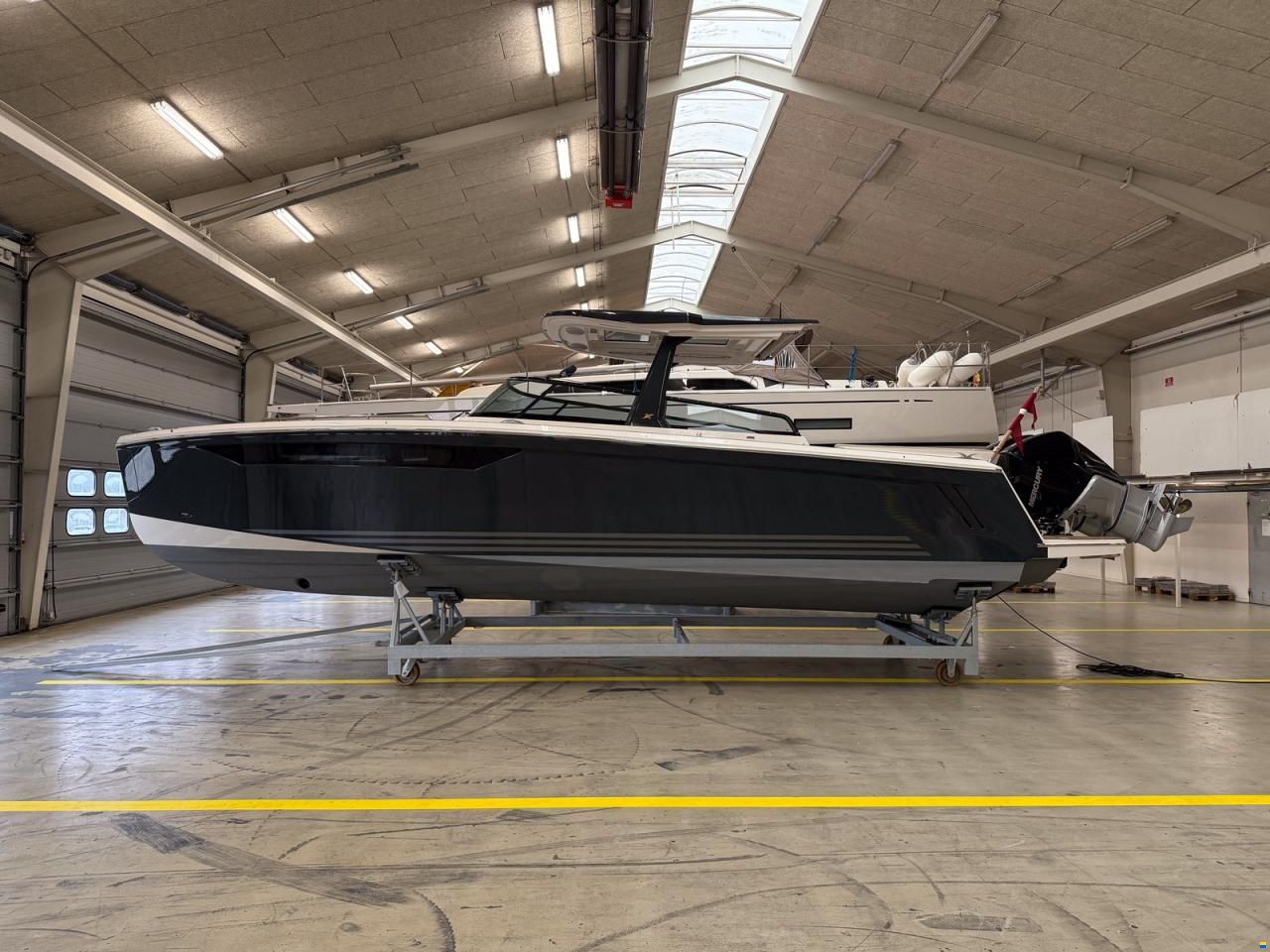 X-Yachts X-Power 33C