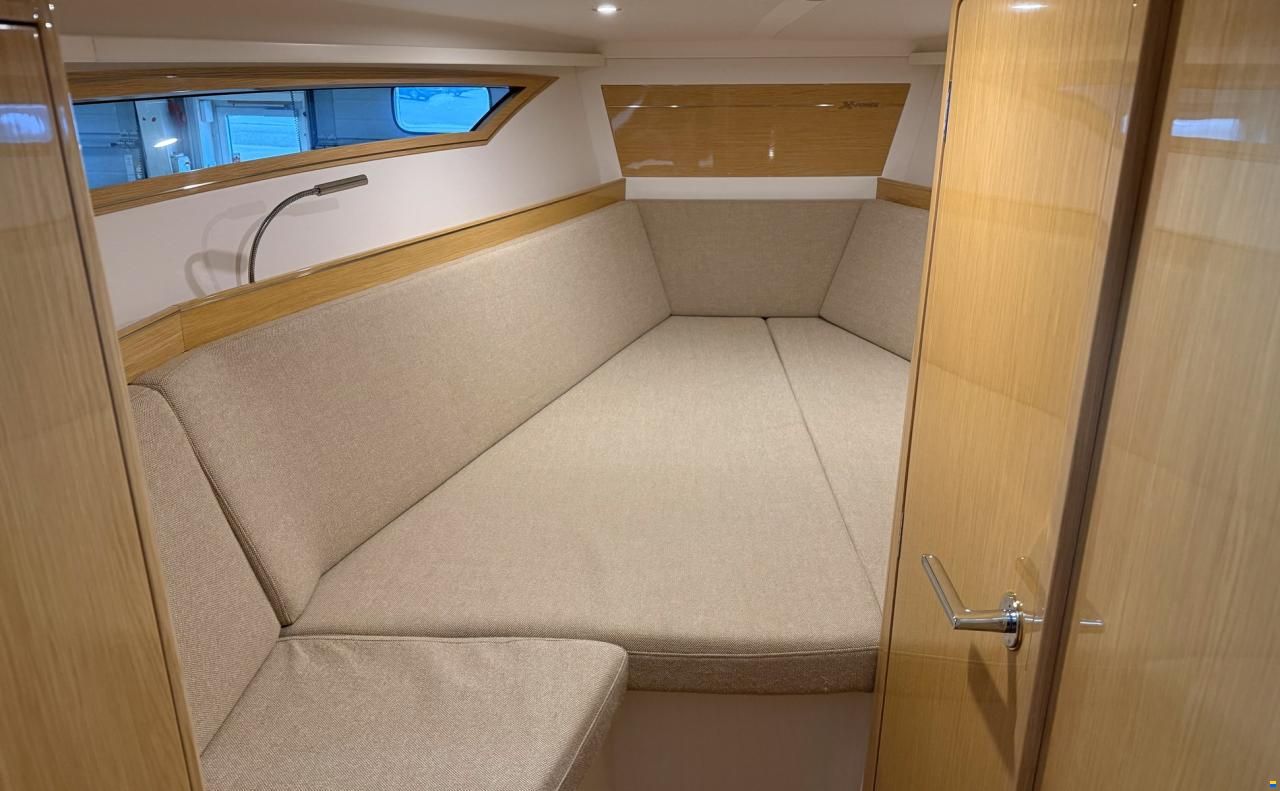 X-Yachts X-Power 33C