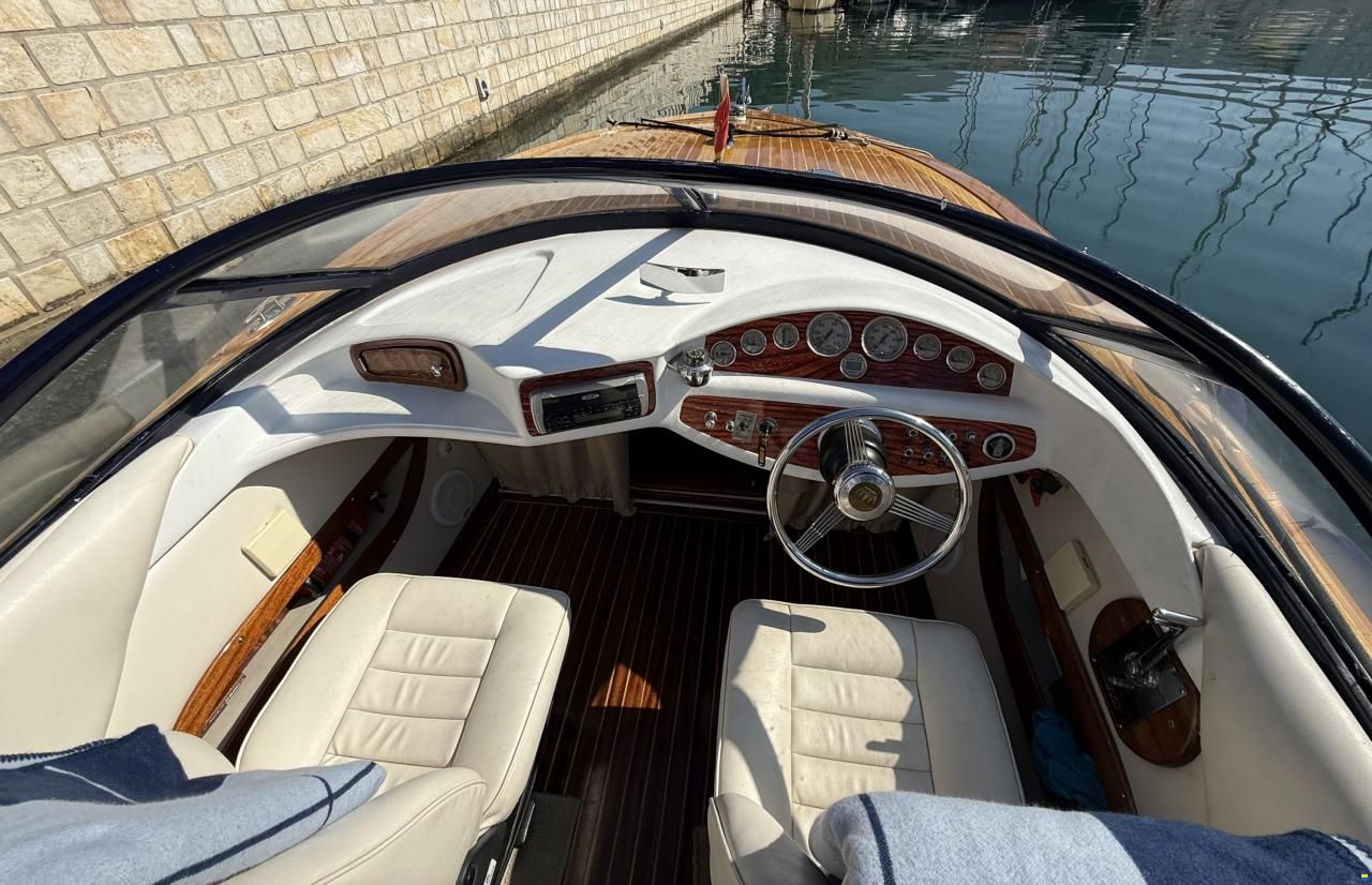 Kral Classic 700