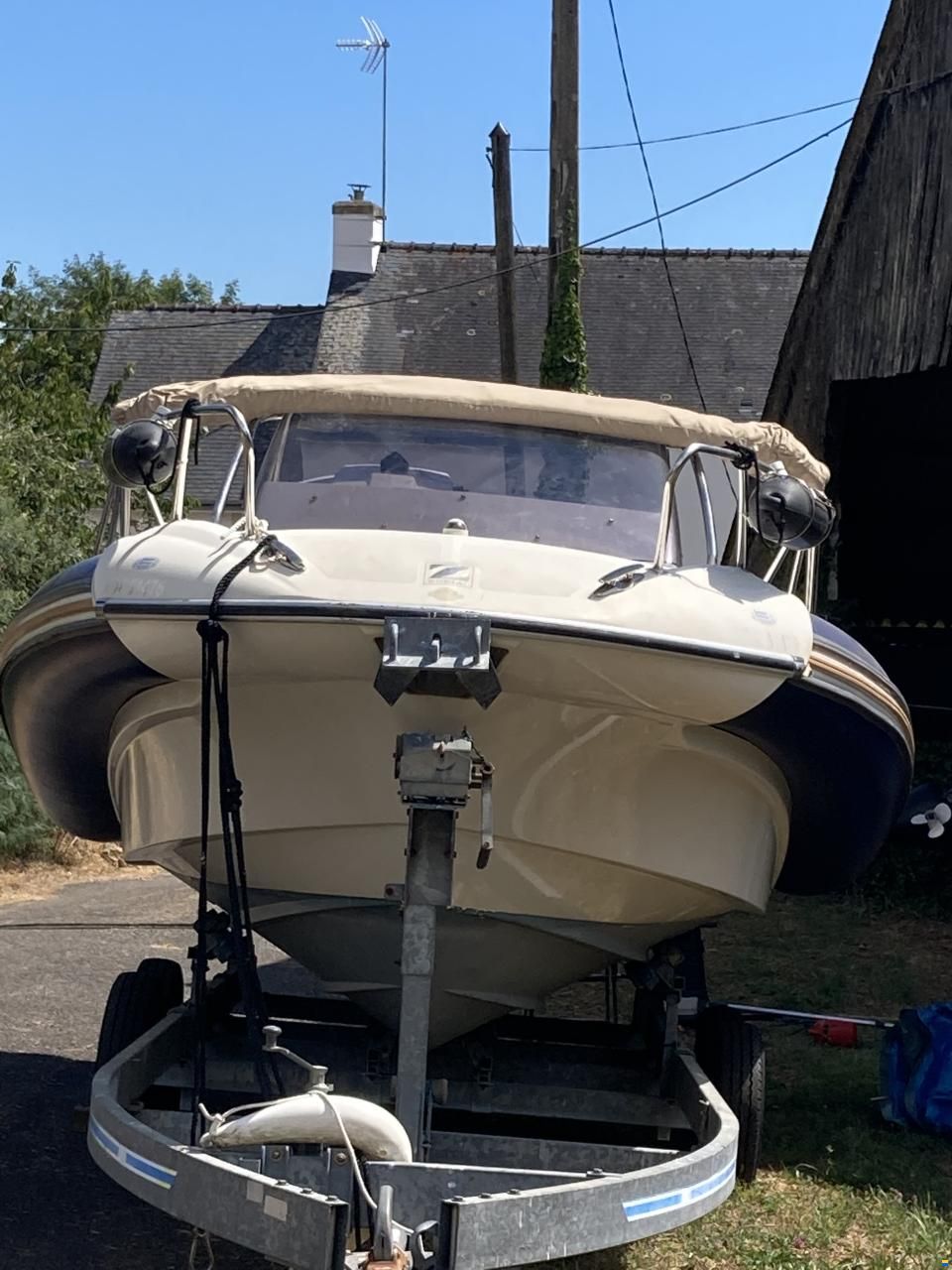Zodiac NZO Cabine 700