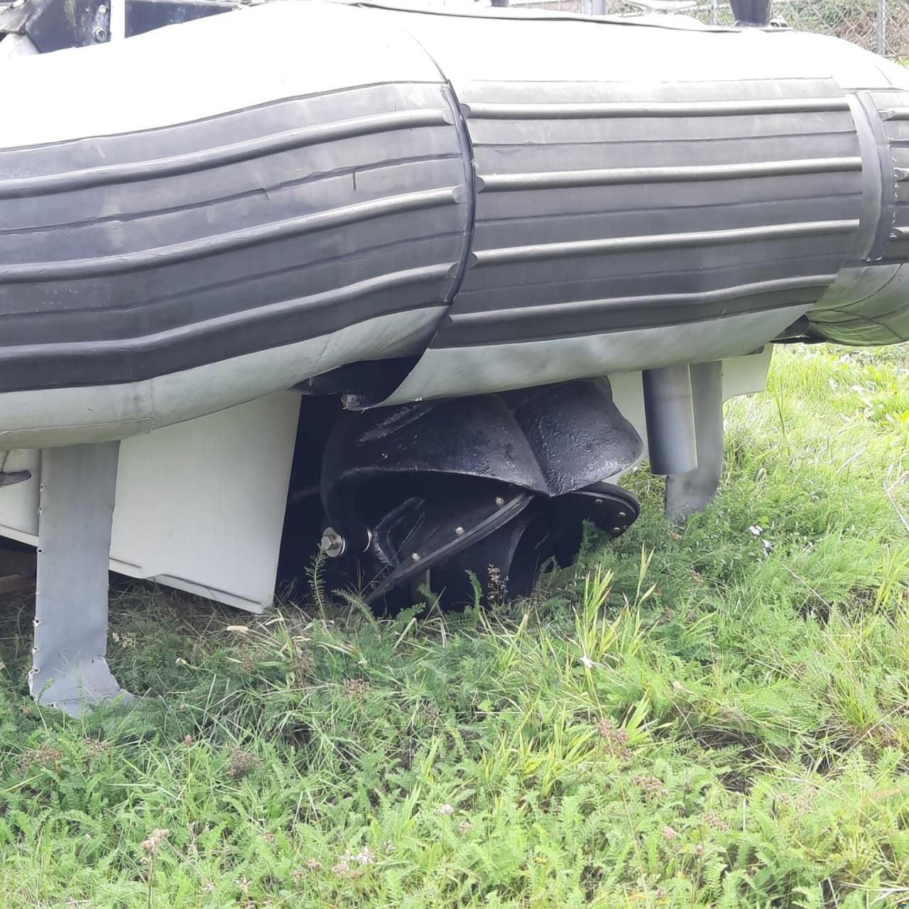 RHIB 700