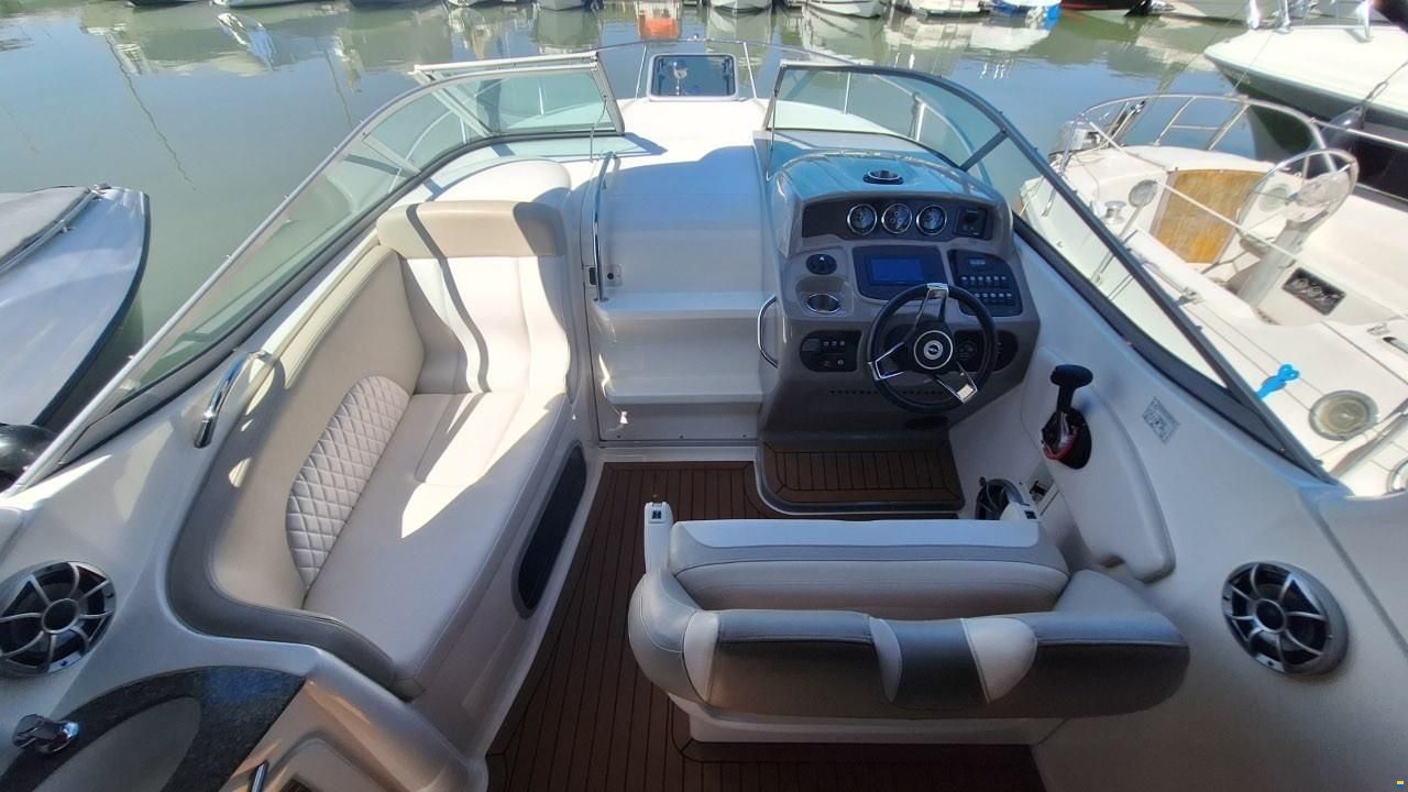Chaparral Signature 270