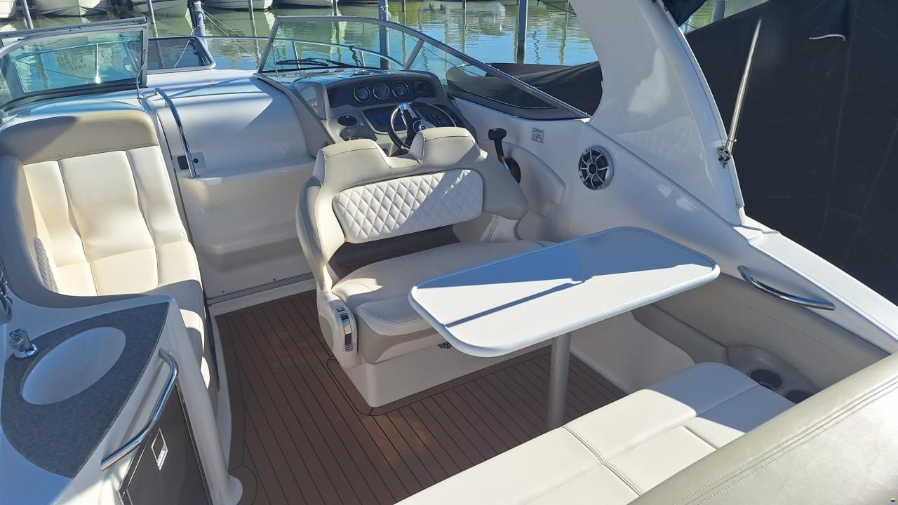 Chaparral Signature 270