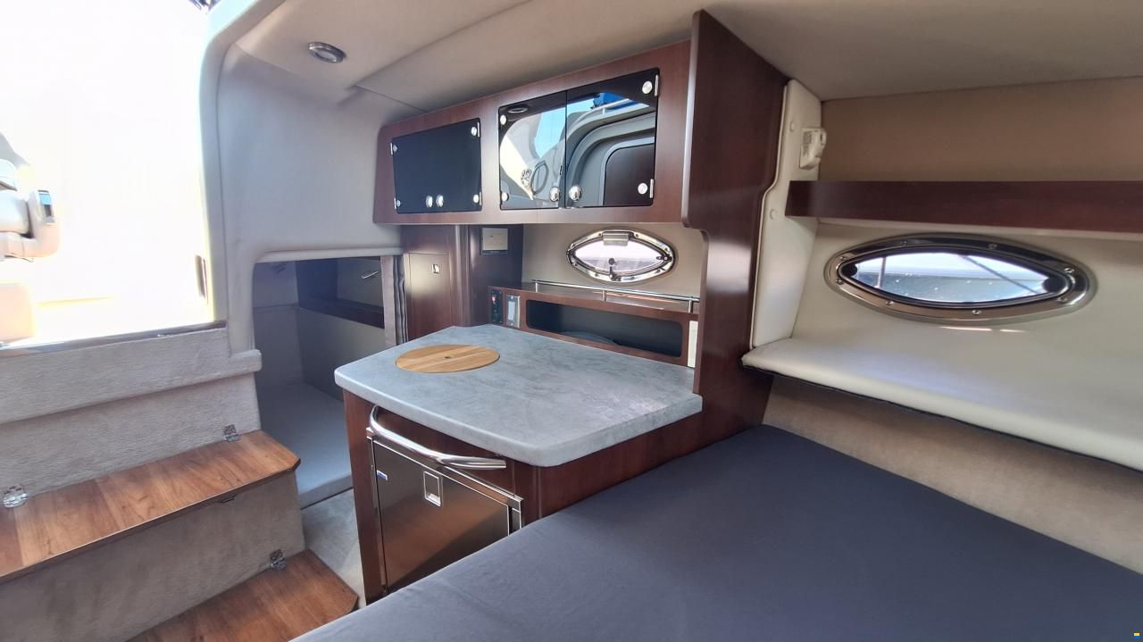 Chaparral Signature 270