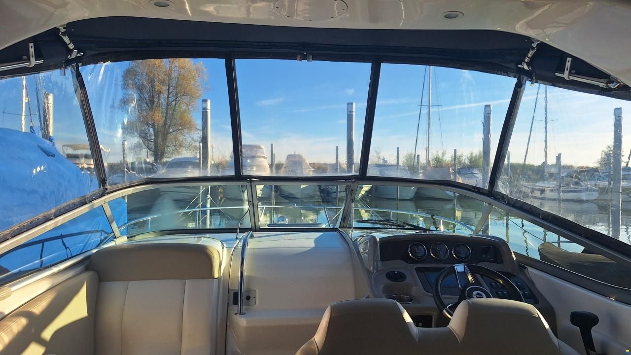 Chaparral Signature 270