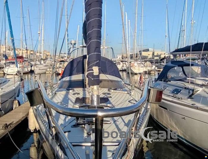 36 Mistral