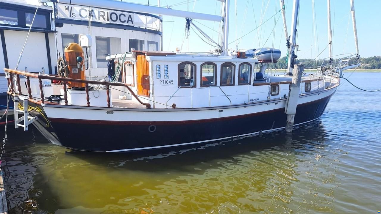 Schooner "Aleja" 43