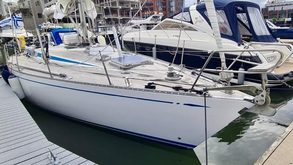 Nautors Swan 391