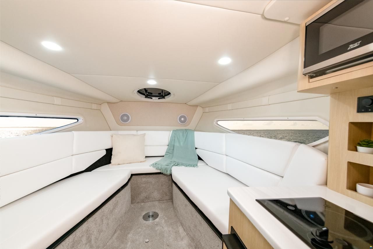 Regal 26 Express