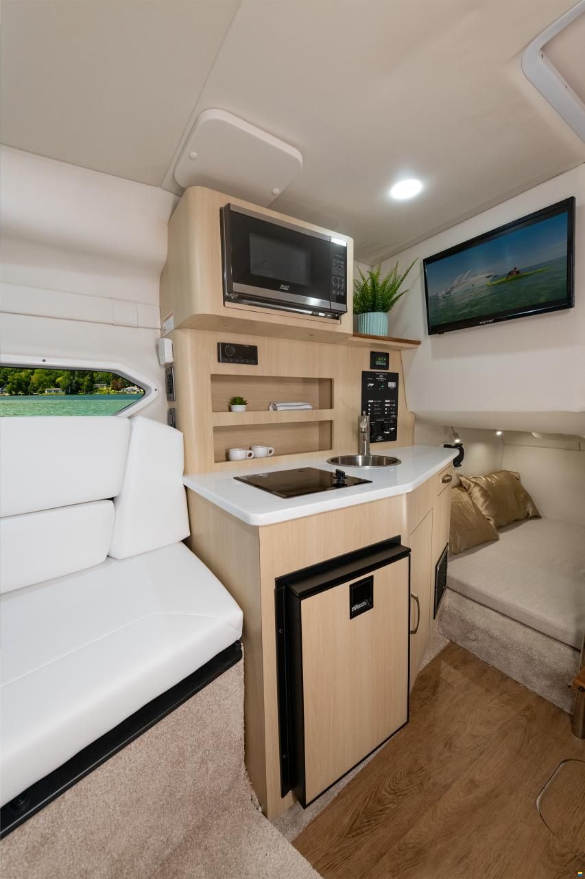 Regal 26 Express