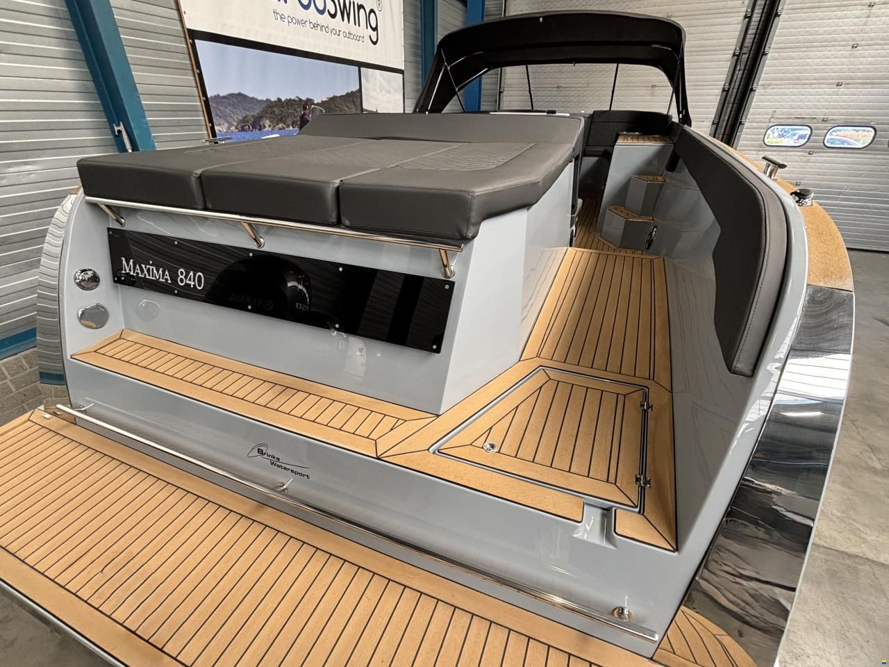 Maxima 840 Tender
