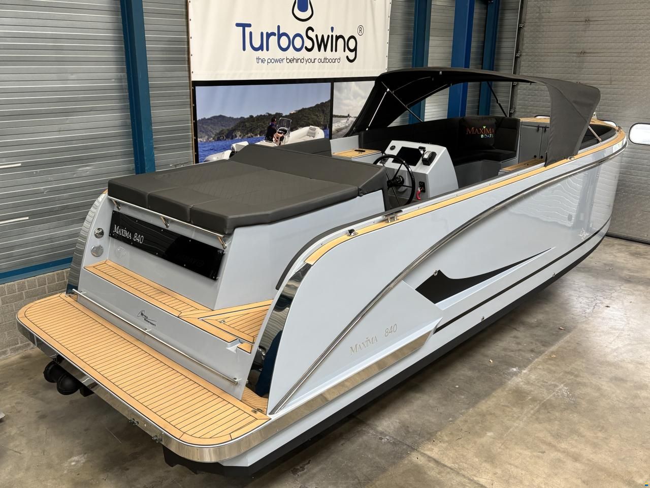 Maxima 840 Tender