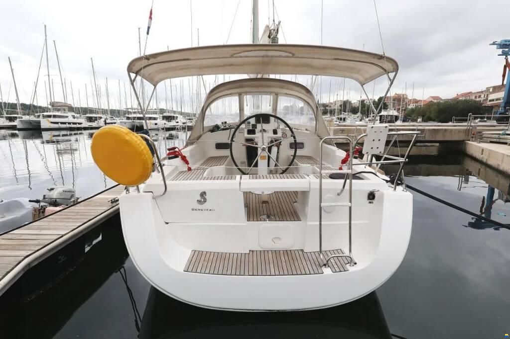 Beneteau Oceanis 34