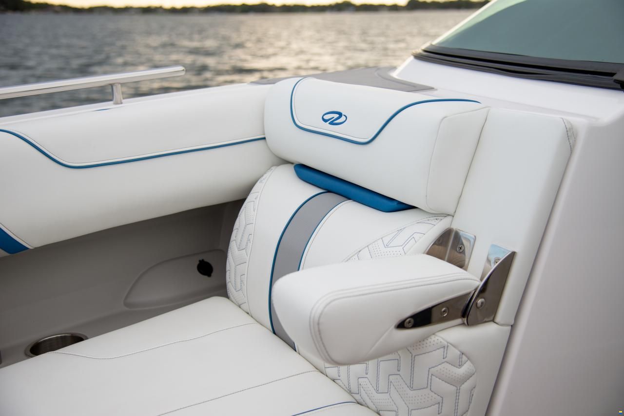 Regal LS9