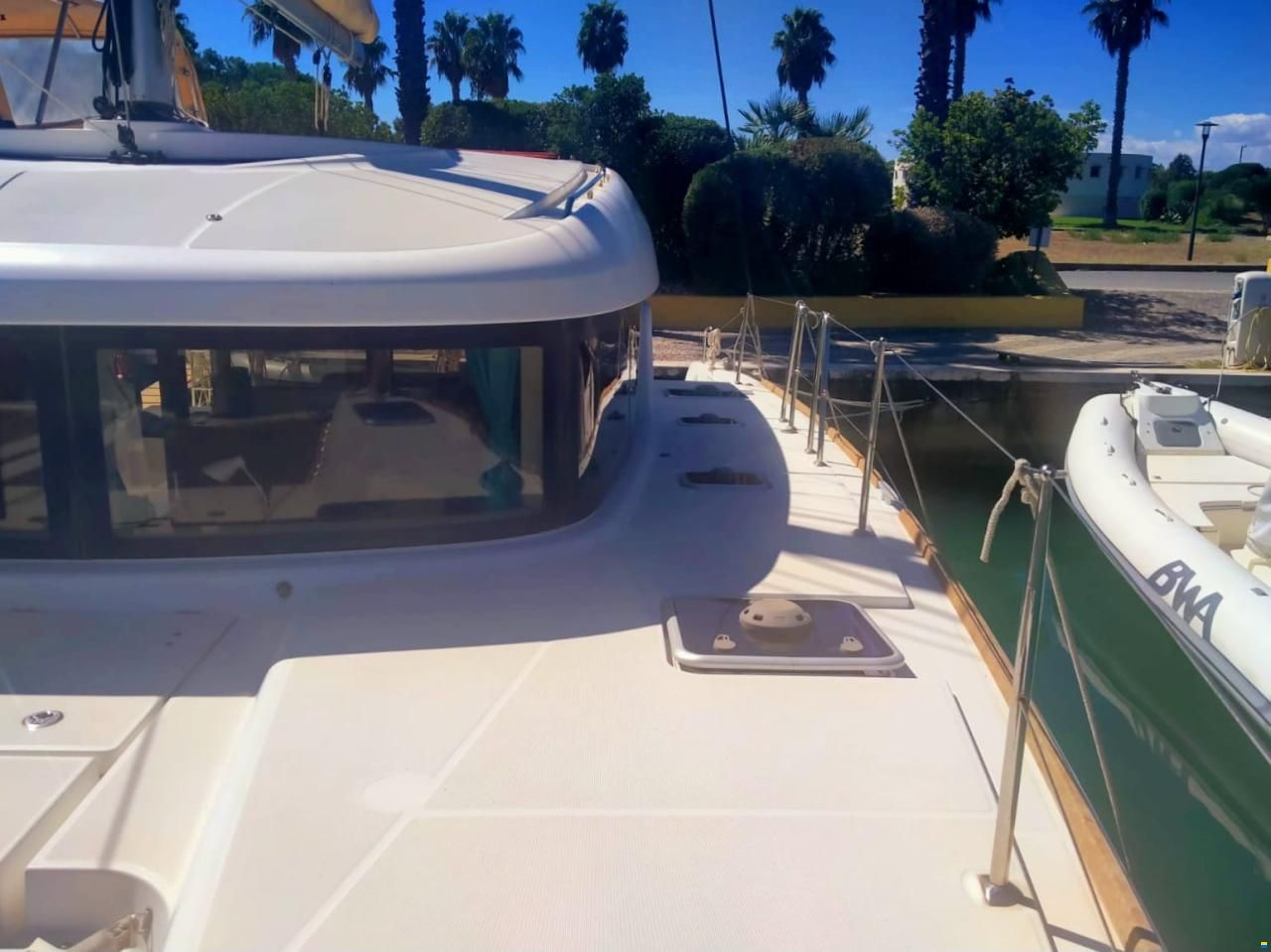 Lagoon 39