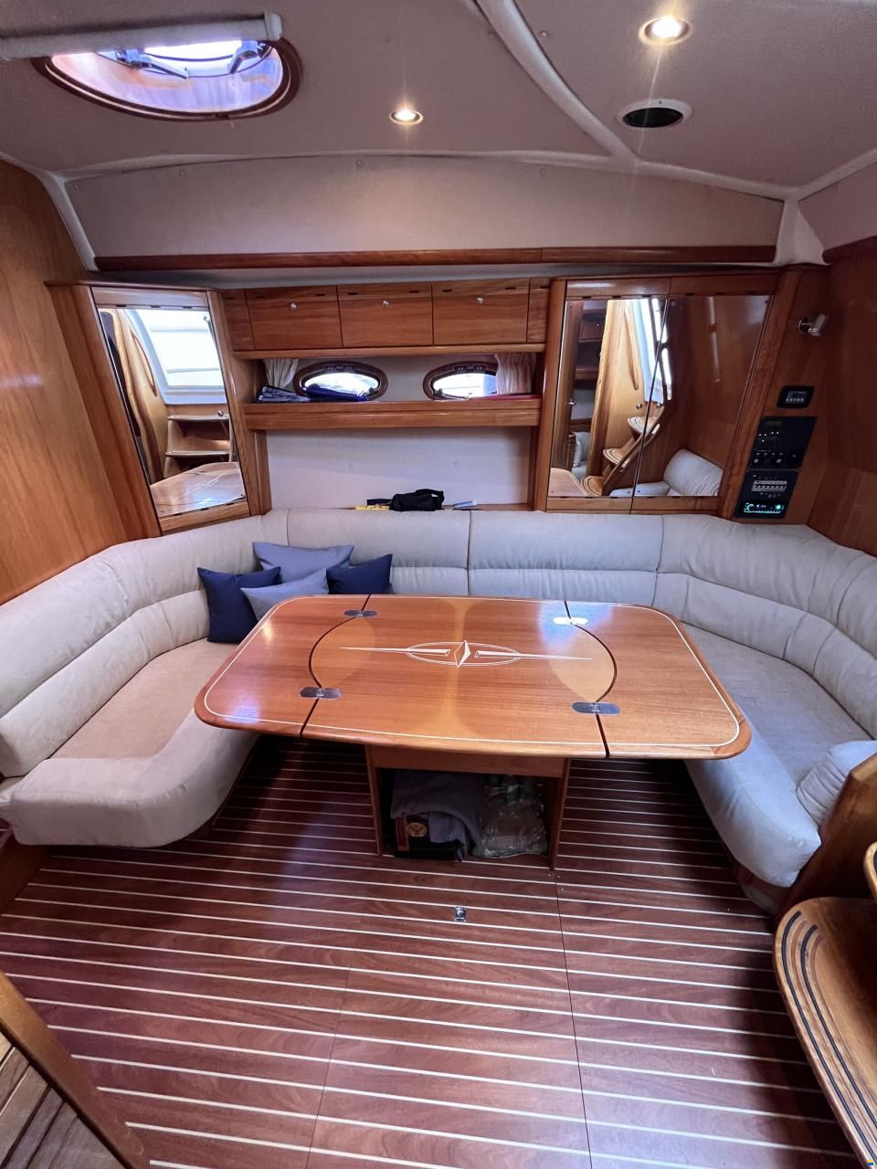 Bavaria 42 Sport