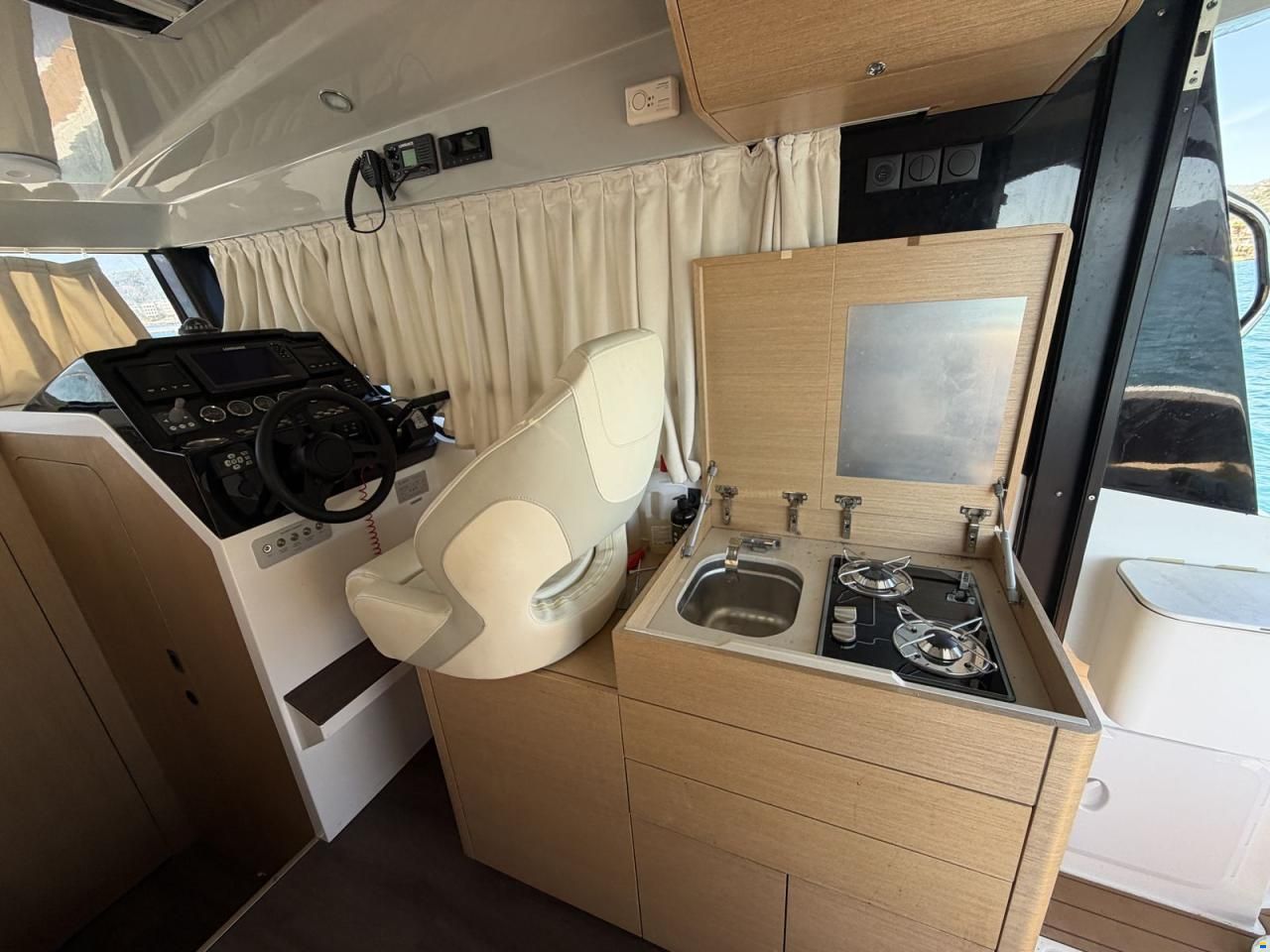 Kavi 9