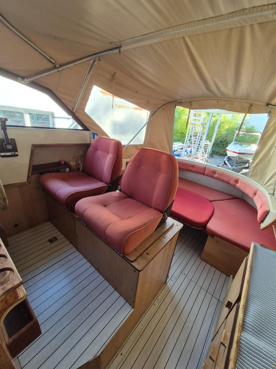 Roland Fram 690