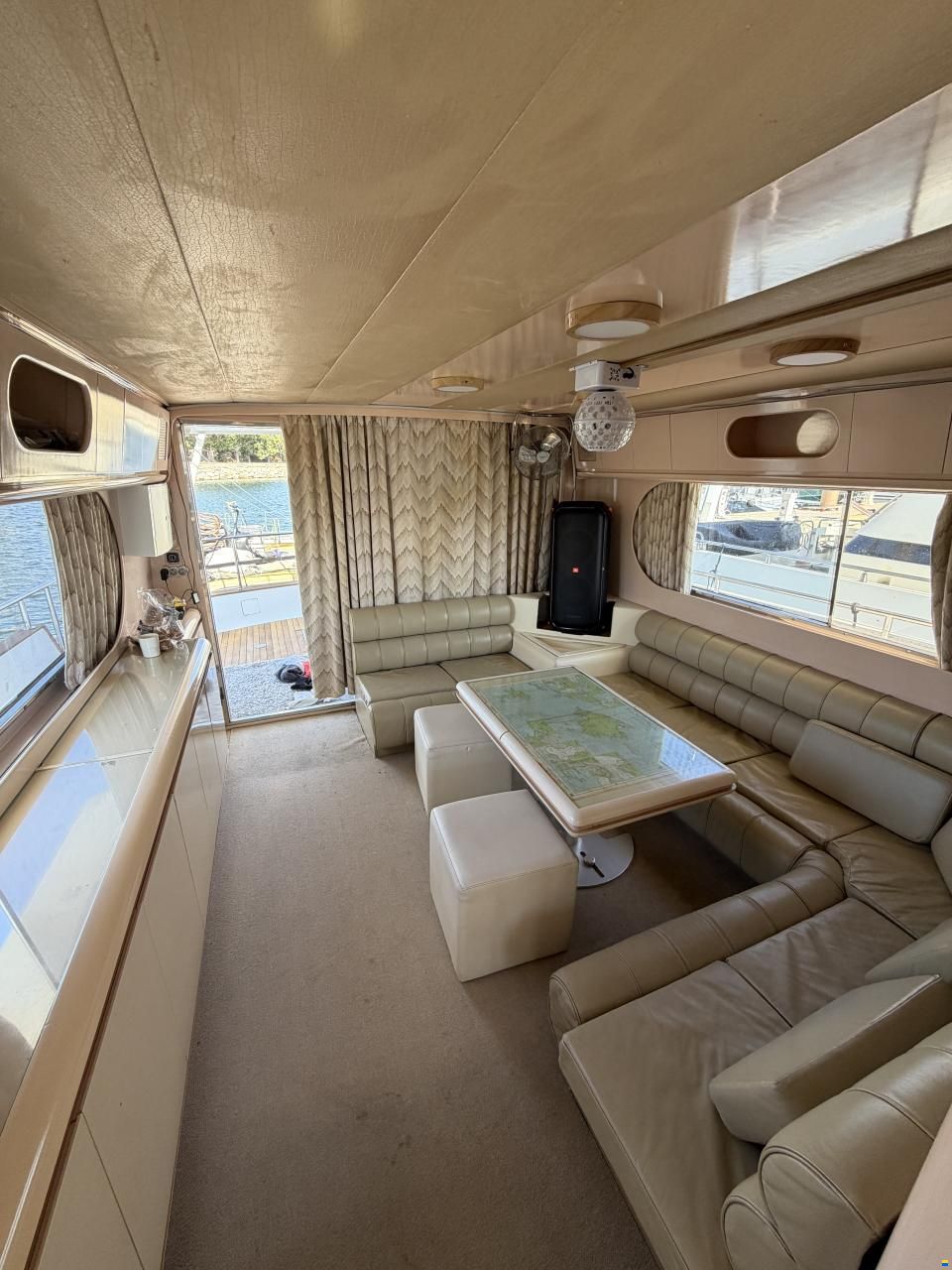 Astondoa A165