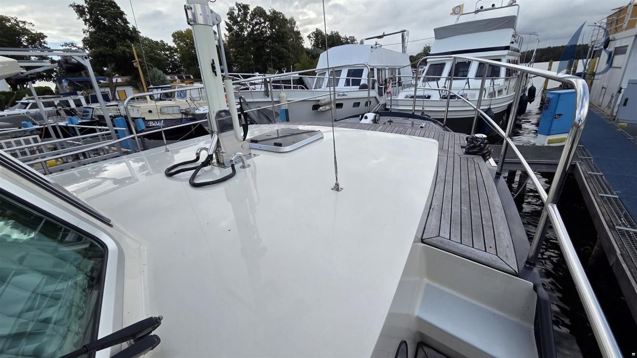 Linssen Dutch Sturdy 380 AC