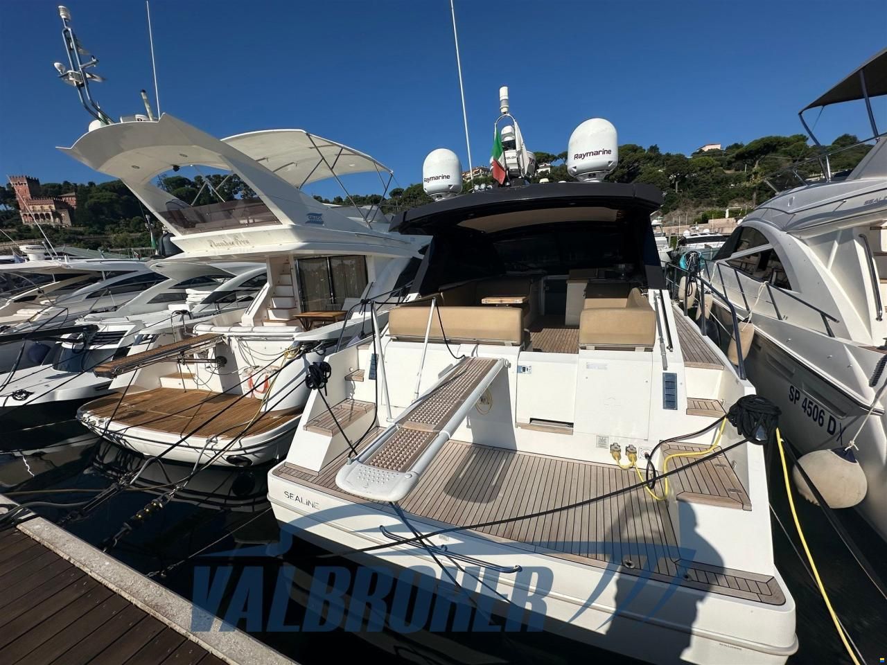 Sealine SC 47