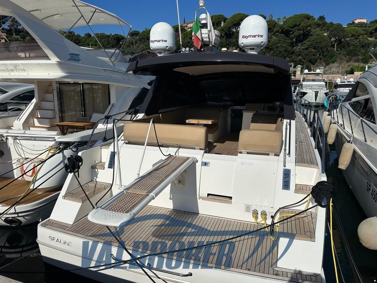 Sealine SC 47