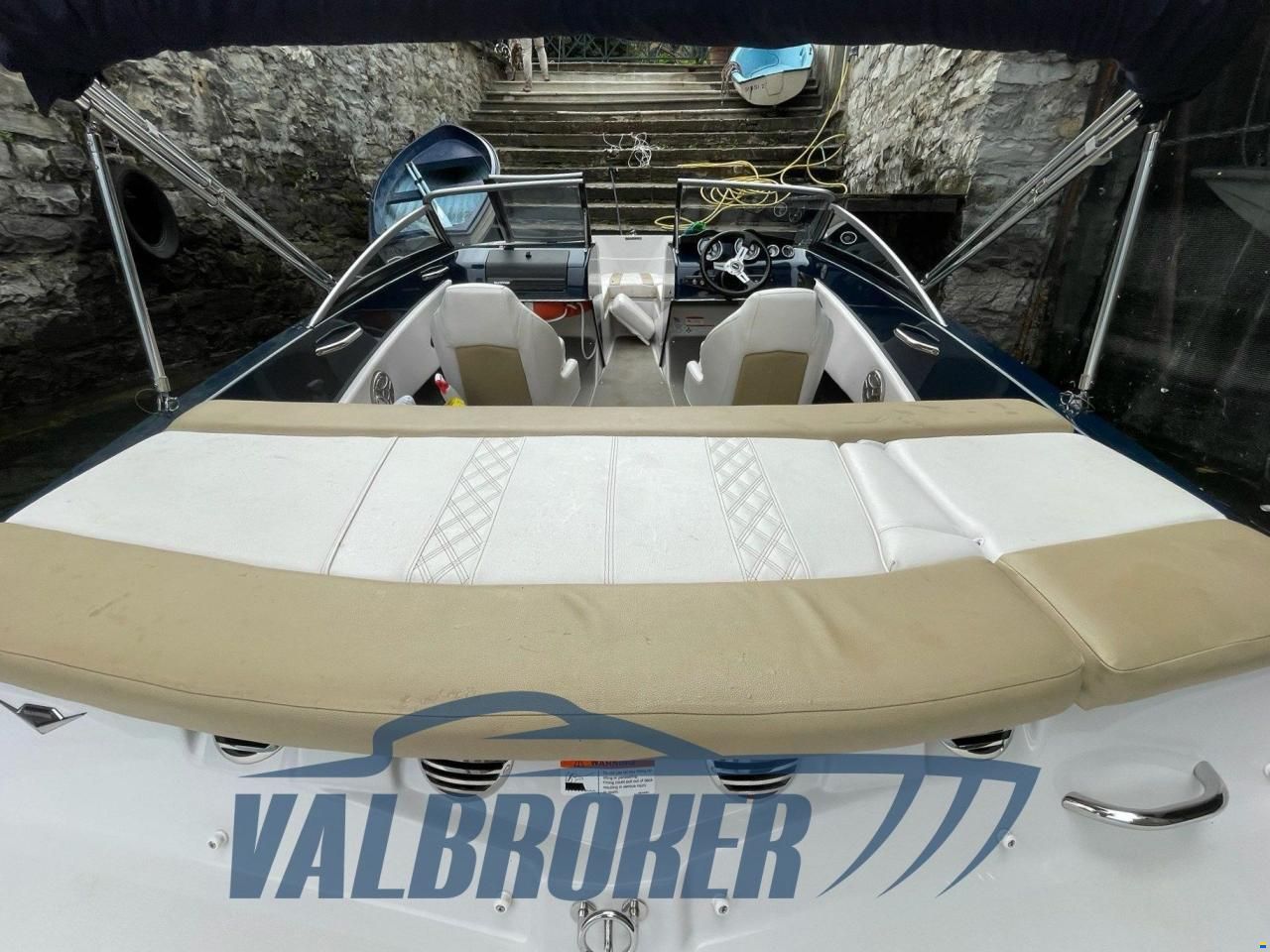 Glastron GT 185