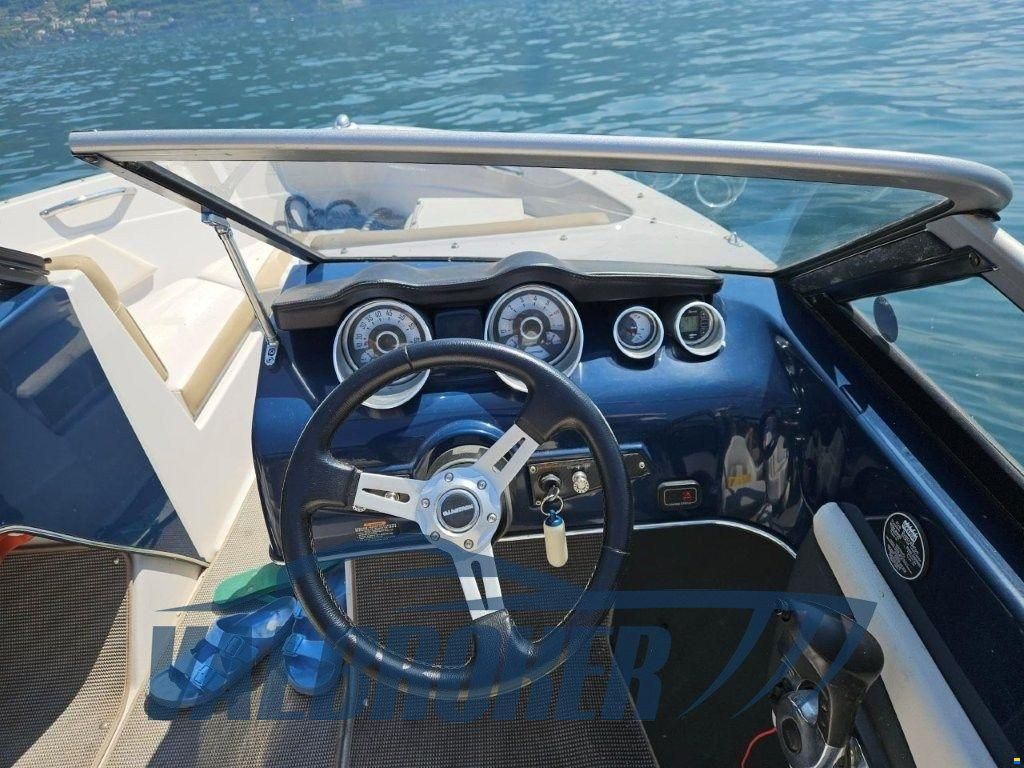 Glastron GT 185