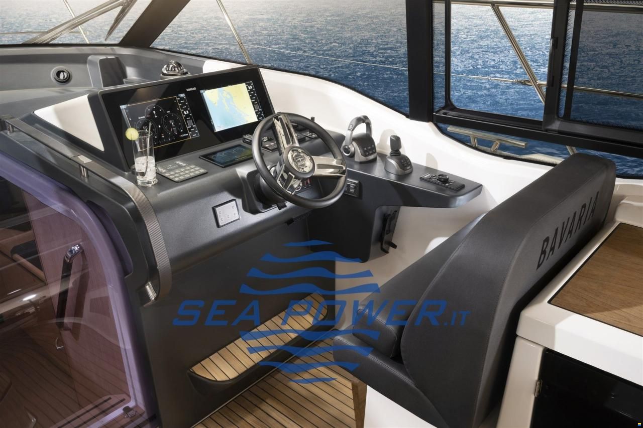 Bavaria SR35 Hard Top