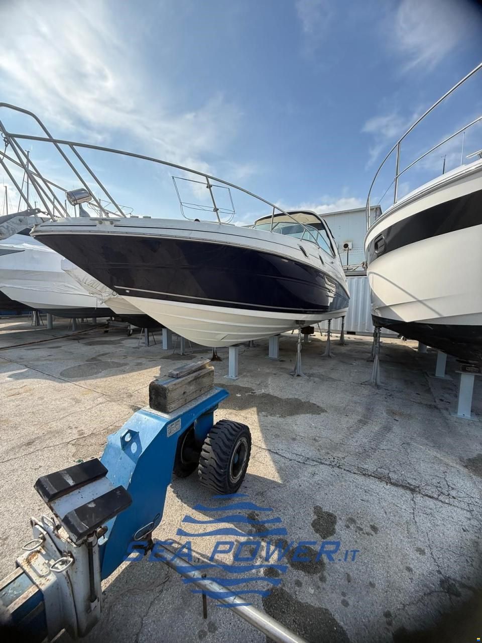 Sea Ray SUNDANCER 305 OPEN