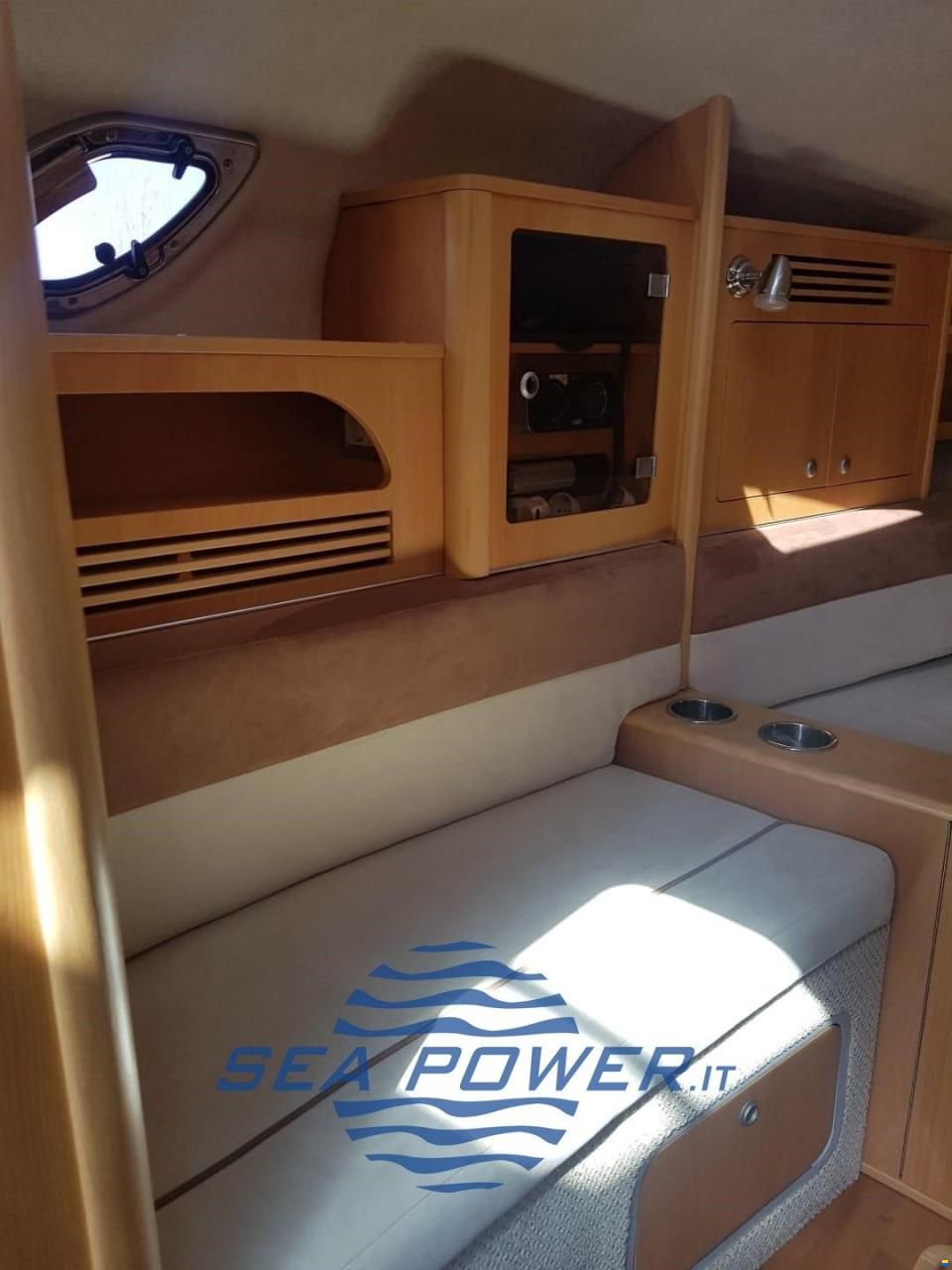 Sea Ray SUNDANCER 305 OPEN
