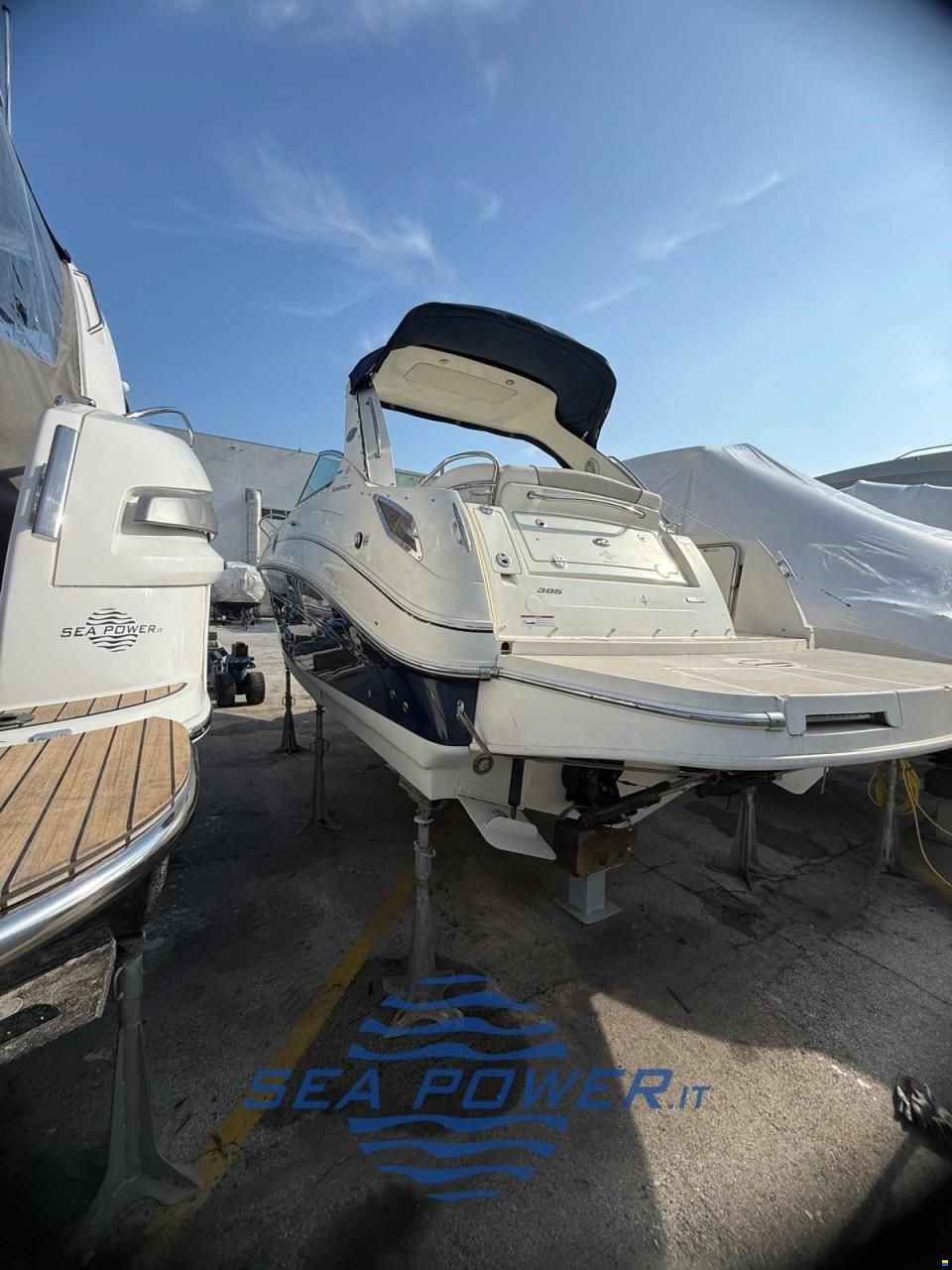 Sea Ray SUNDANCER 305 OPEN