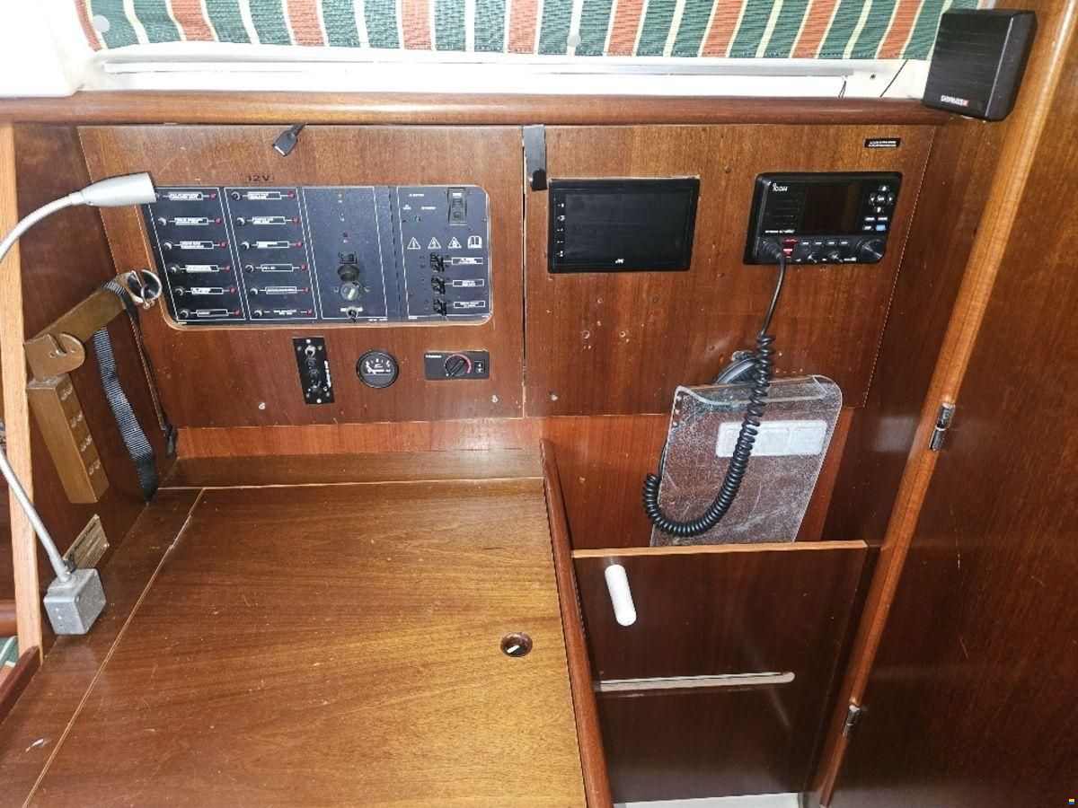 Beneteau Oceanis 36CC